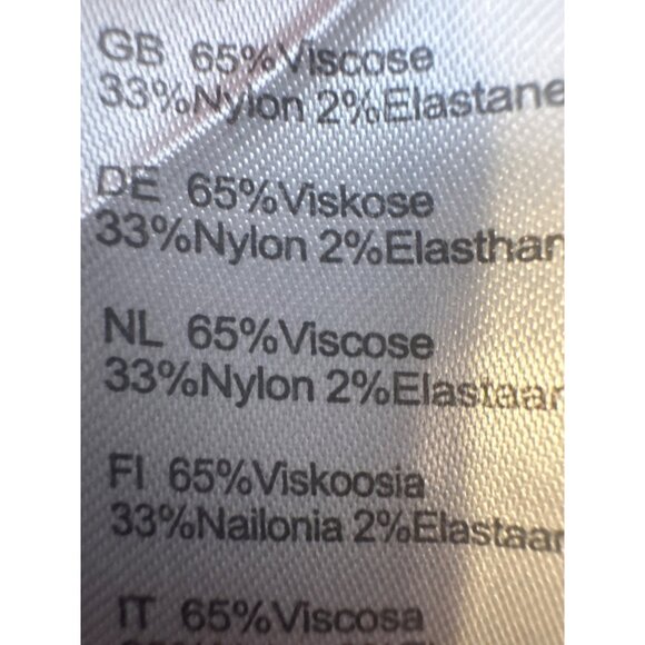 2/$30 Voodoo Vixen Small Burgundy Bow Front V Neckline Top With 3/4 Sleeves NWT - Picture 15 of 16